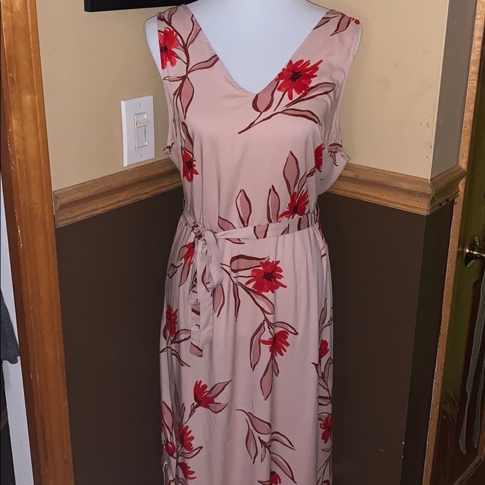 🌻NWT A New Day Tank Floral Dress🌻